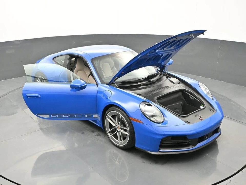 2025 Porsche 992 Carrera - Image 27 of 28