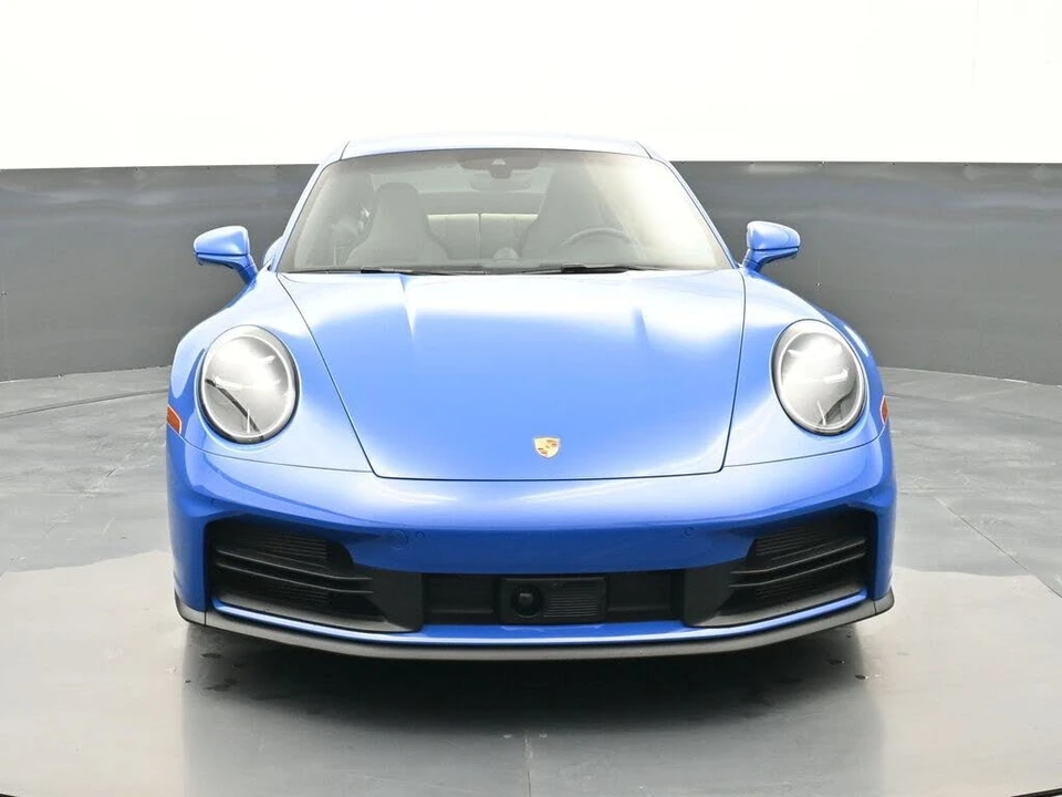 2025 Porsche 992 Carrera - Image 22 of 28