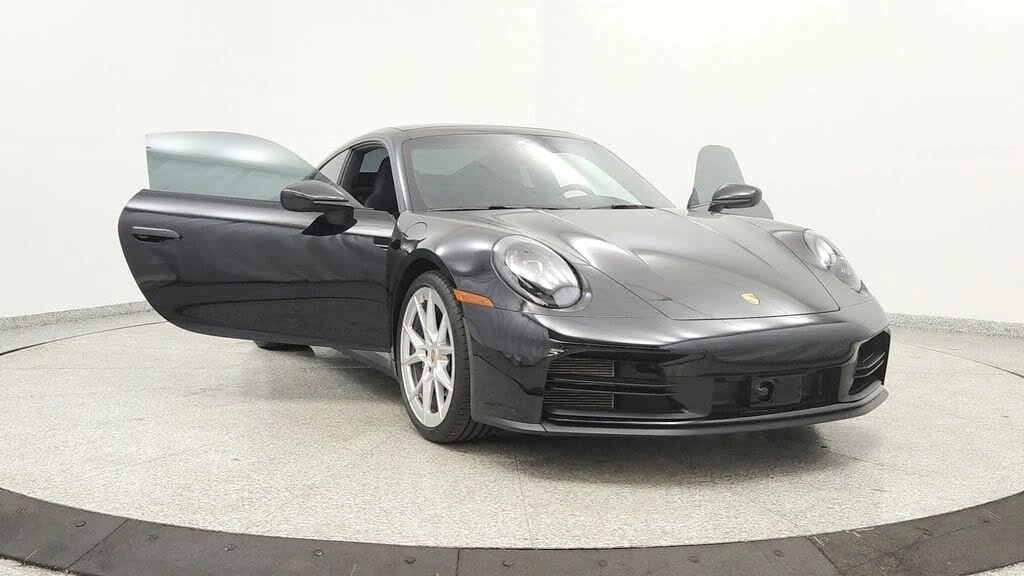 2025 Porsche 992 Carrera - Image 12 of 31