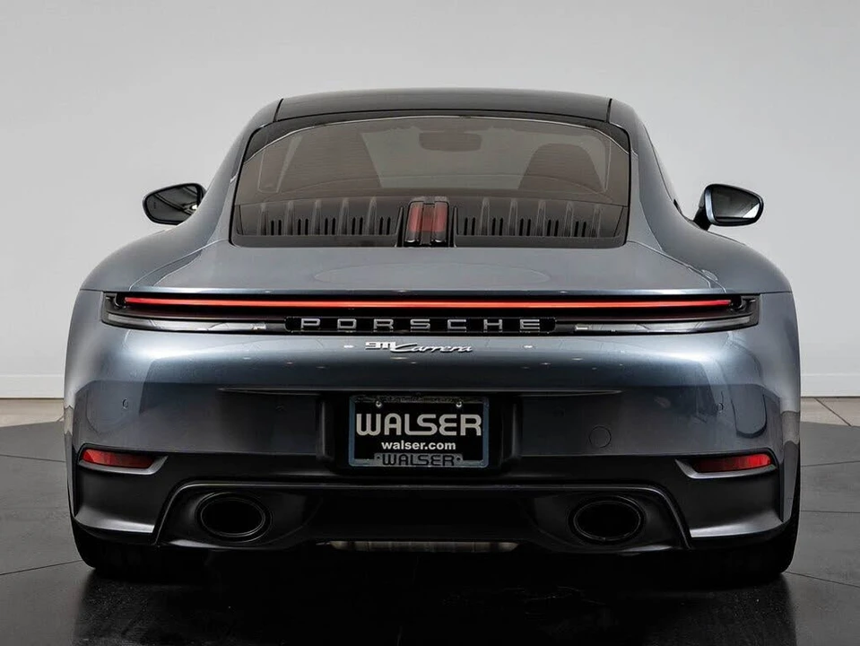 2025 Porsche 992 Carrera - Image 7 of 31