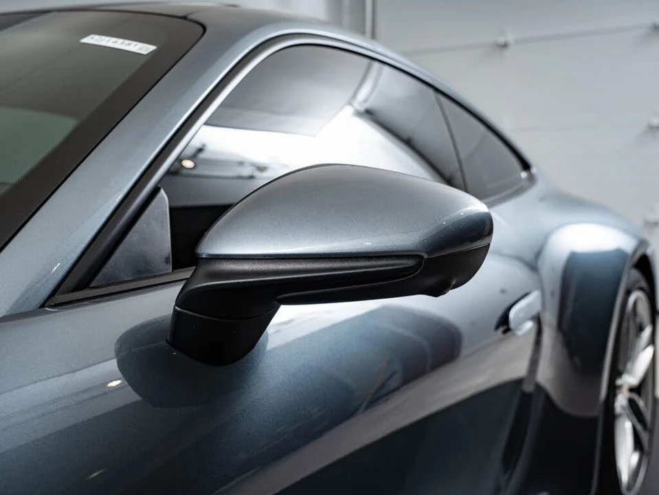 2025 Porsche 992 Carrera - Image 18 of 31