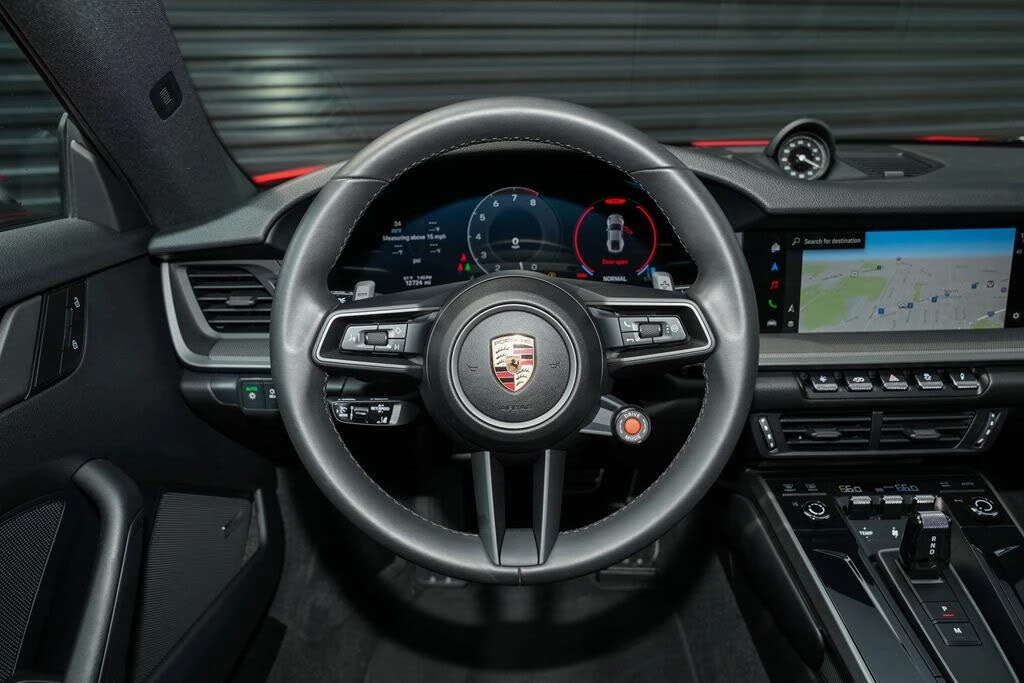 2025 Porsche 992 Carrera - Image 30 of 31
