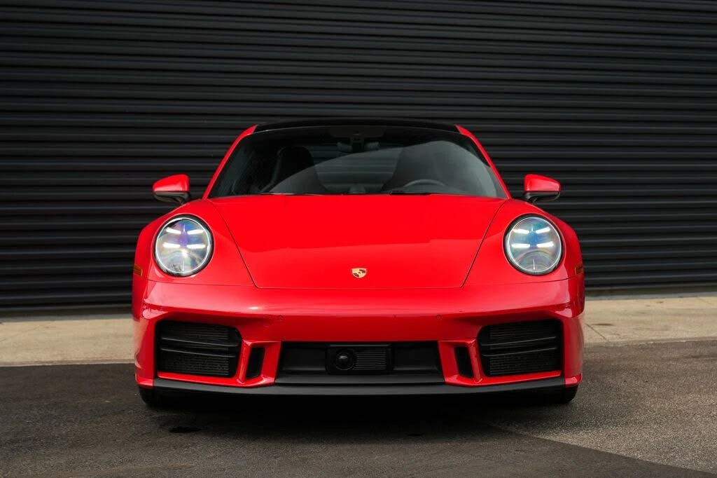2025 Porsche 992 Carrera - Image 6 of 31