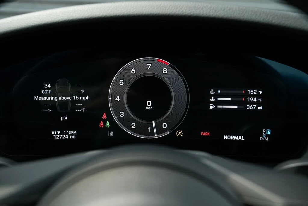 2025 Porsche 992 Carrera - Image 26 of 31