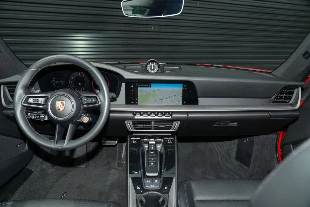 2025 Porsche 992 Carrera - Image 28 of 31