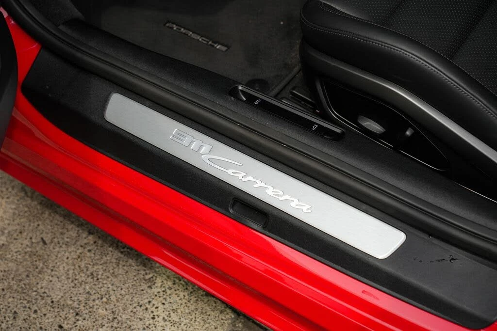 2025 Porsche 992 Carrera - Image 20 of 31
