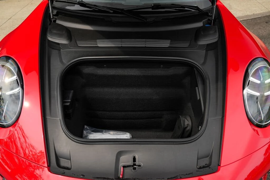 2025 Porsche 992 Carrera - Image 9 of 31