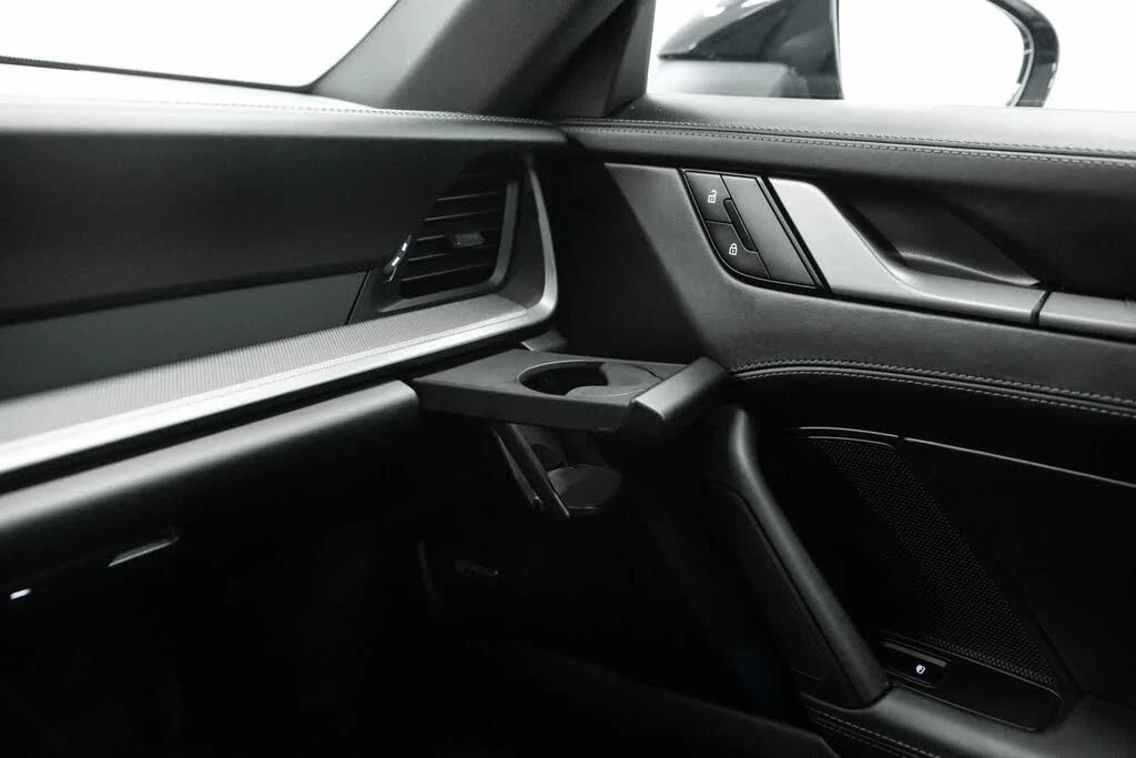 2025 Porsche 992 Carrera - Image 29 of 31