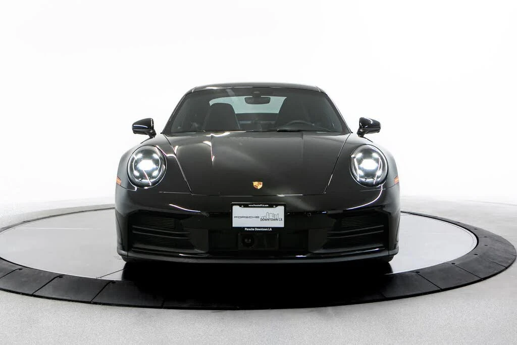 2025 Porsche 992 Carrera - Image 10 of 31