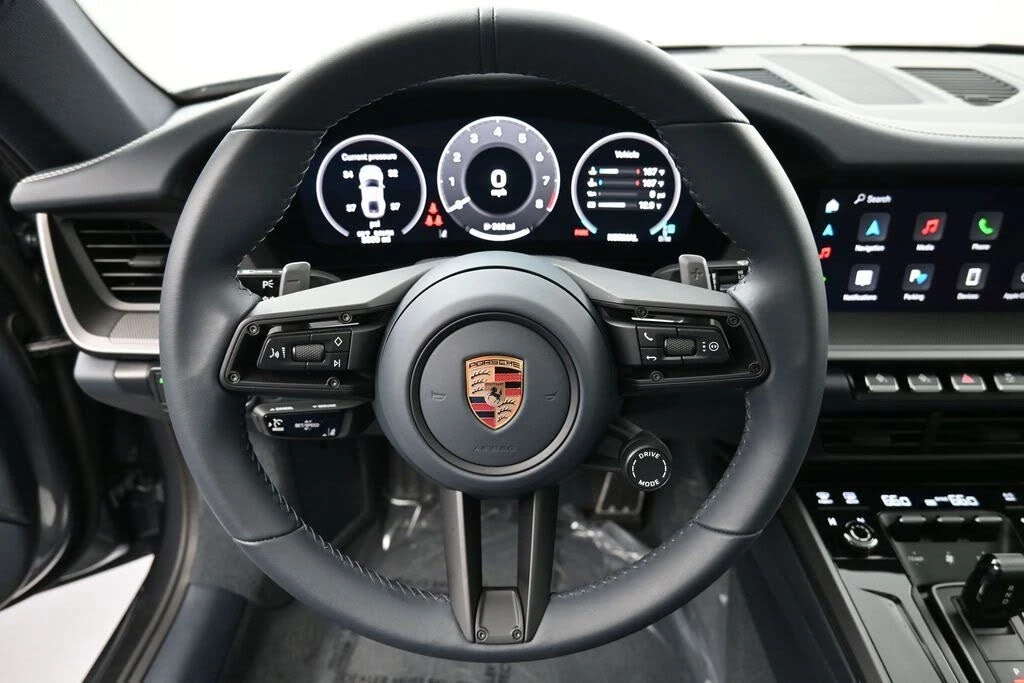2025 Porsche 992 Carrera - Image 7 of 31