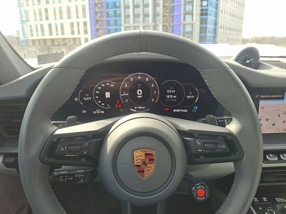 2025 Porsche 992 Carrera - Image 21 of 31