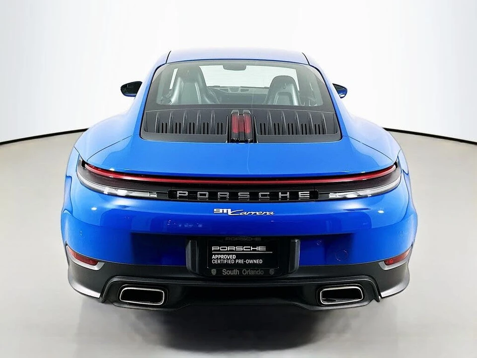 2025 Porsche 992 Carrera - Image 10 of 31