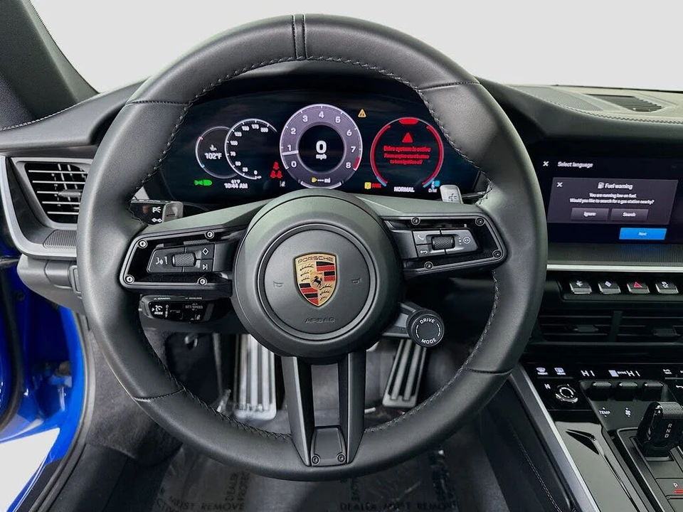 2025 Porsche 992 Carrera - Image 12 of 31