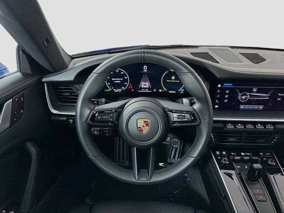 2025 Porsche 992 Carrera - Image 24 of 31