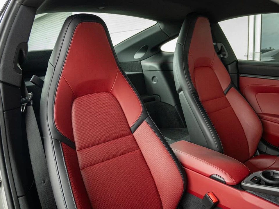 2025 Porsche 992 Carrera - Image 29 of 29