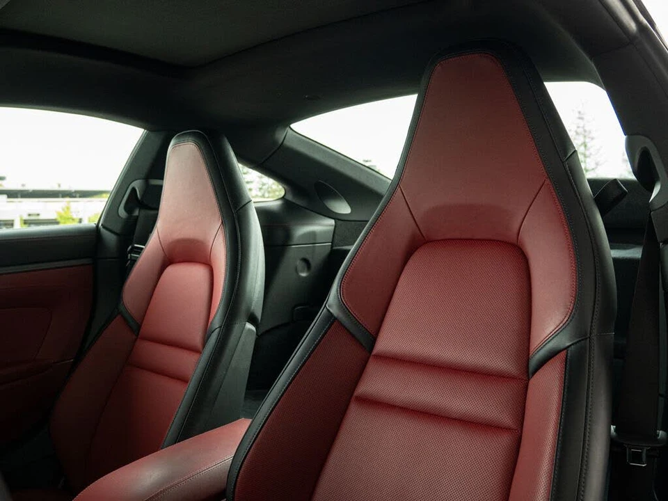 2025 Porsche 992 Carrera - Image 5 of 29