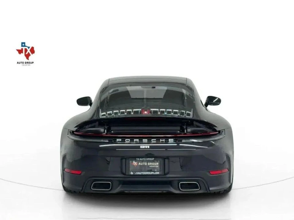 2025 Porsche 992 Carrera - Image 8 of 31