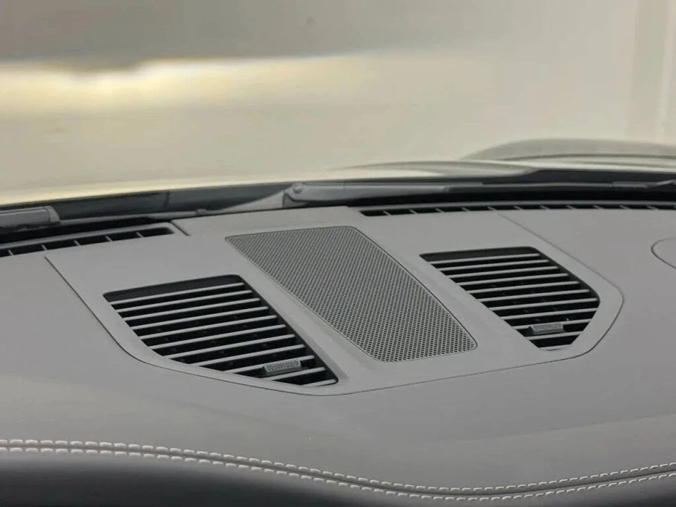 2025 Porsche 992 Carrera - Image 31 of 31