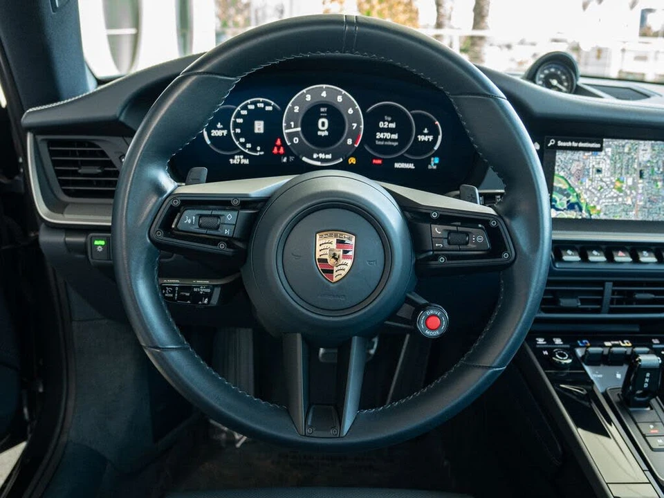2025 Porsche 992 Carrera - Image 7 of 31