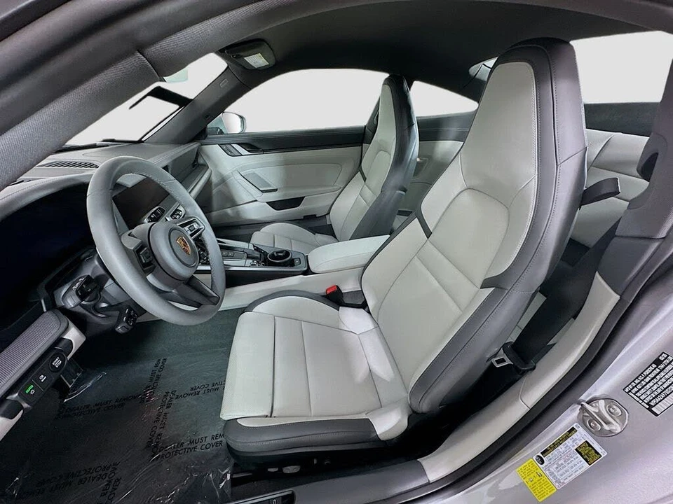 2025 Porsche 992 Carrera - Image 5 of 31
