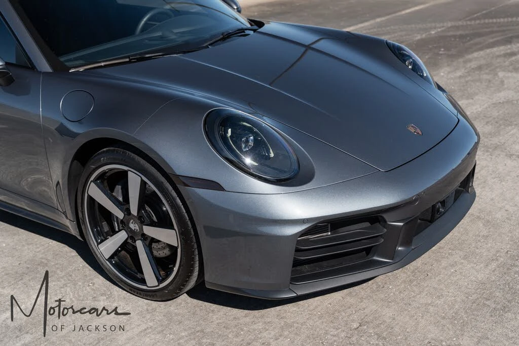 2025 Porsche 992 Carrera - Image 25 of 31