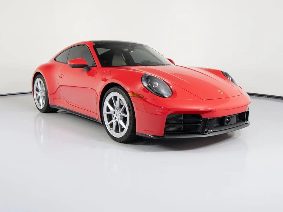 2025 Porsche 992 Carrera - Image 12 of 31