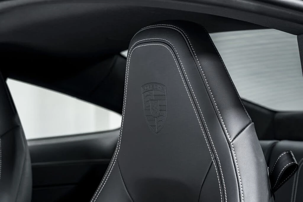 2025 Porsche 992 Carrera - Image 20 of 31