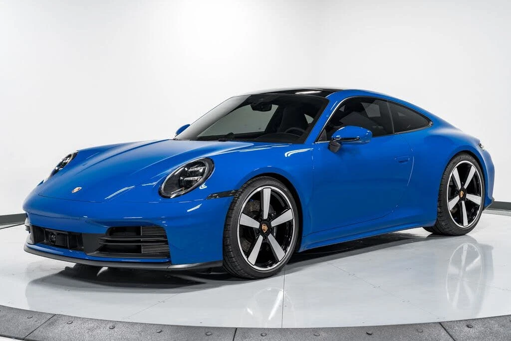 2025 Porsche 992 Carrera - Image 7 of 31