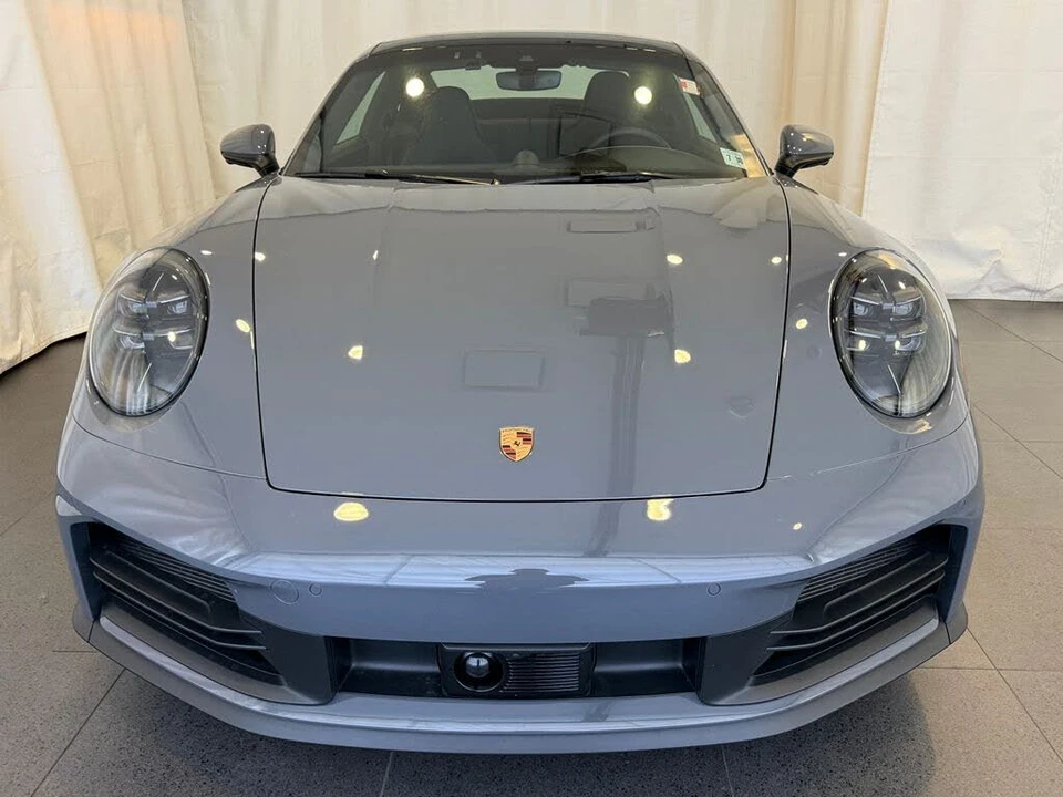 2025 Porsche 992 Carrera - Image 6 of 26
