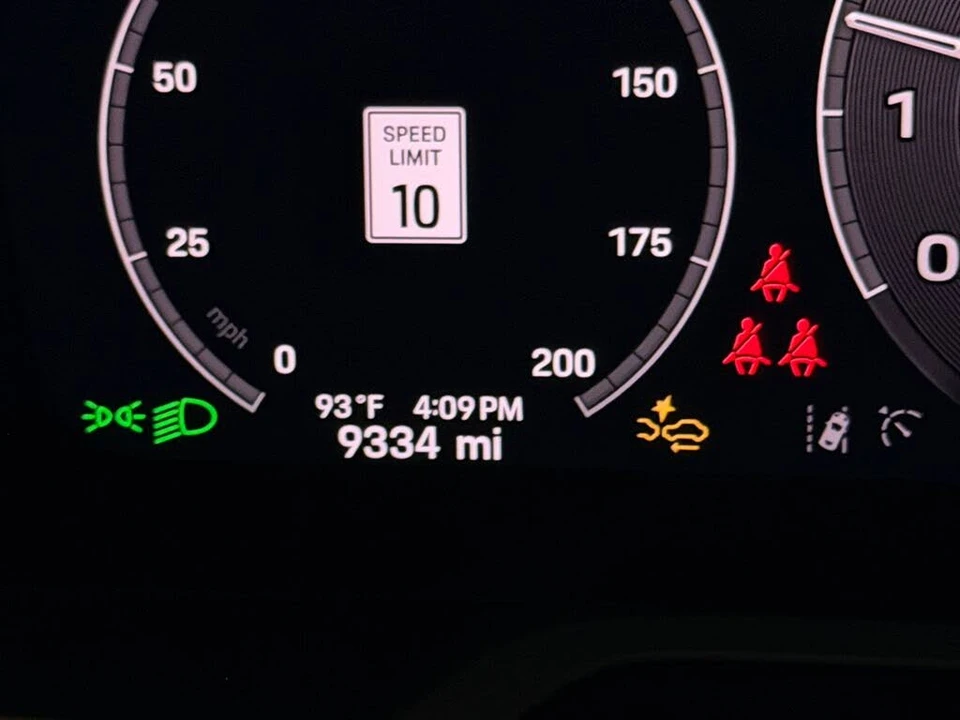 2025 Porsche 992 Carrera - Image 21 of 26