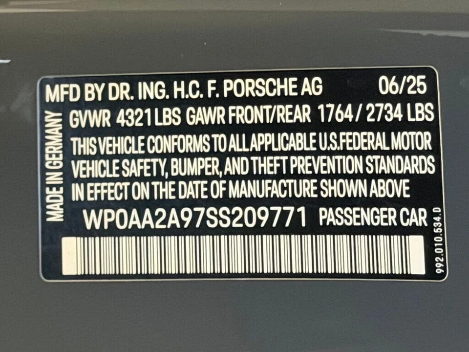 2025 Porsche 992 Carrera - Image 25 of 26