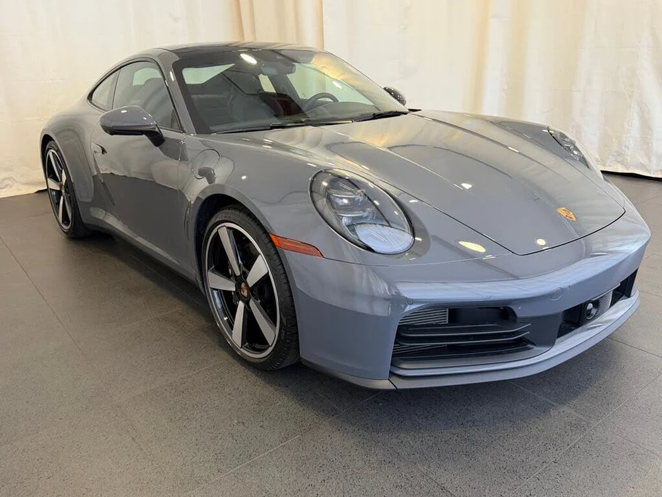 2025 Porsche 992 Carrera - Image 7 of 26