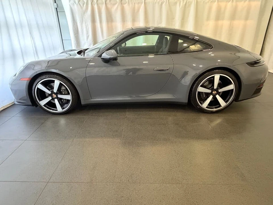 2025 Porsche 992 Carrera - Image 2 of 26