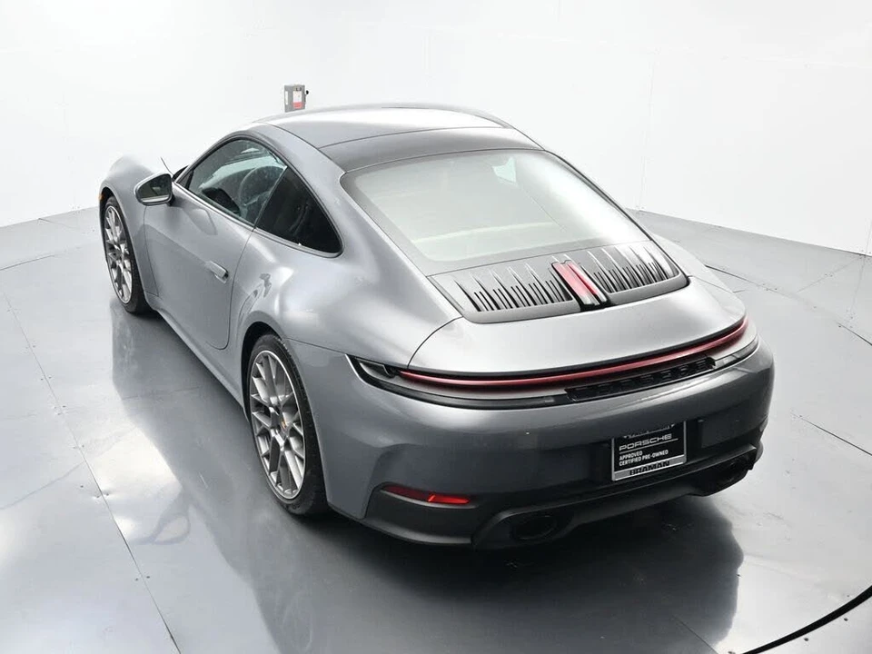2025 Porsche 992 Carrera - Image 30 of 31