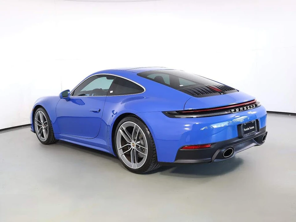 2025 Porsche 992 Carrera - Image 3 of 26