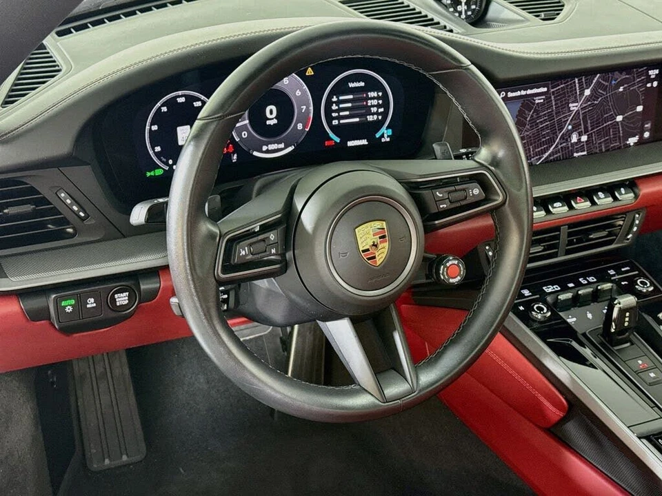 2025 Porsche 992 Carrera - Image 12 of 30