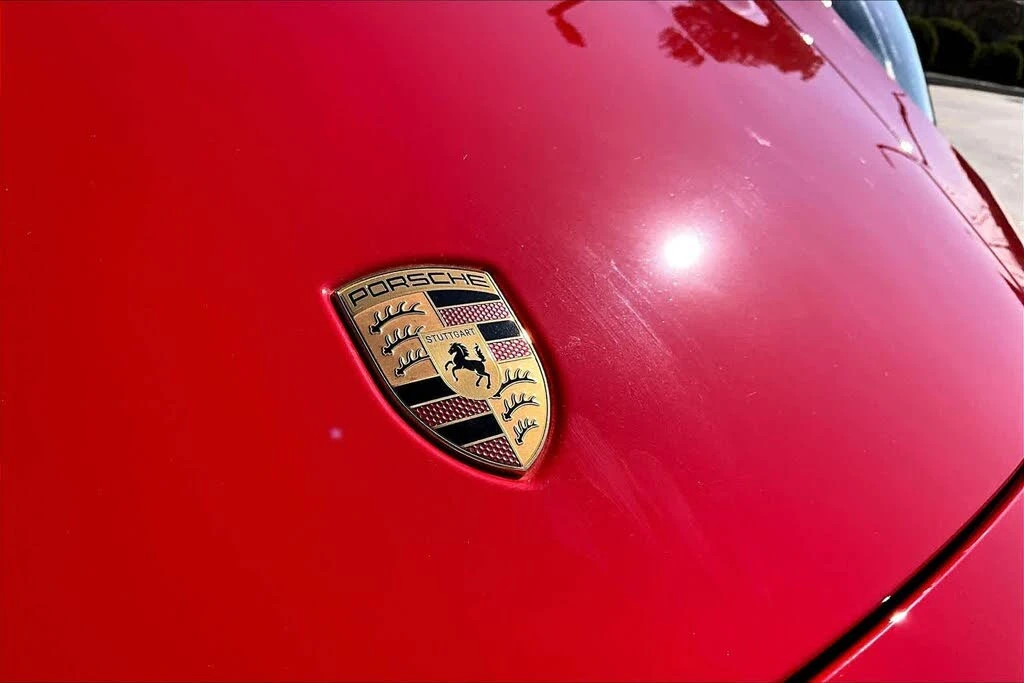 2025 Porsche 992 Carrera - Image 24 of 26