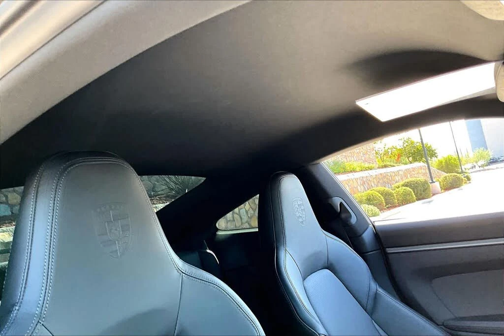 2025 Porsche 992 Carrera - Image 18 of 26
