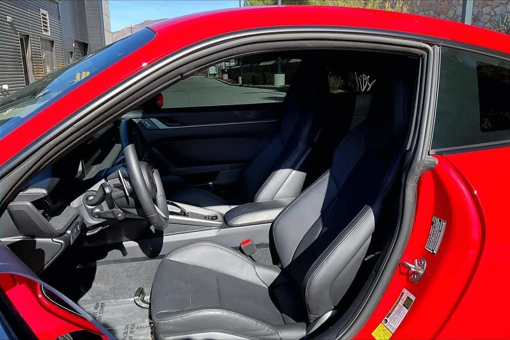 2025 Porsche 992 Carrera - Image 5 of 26