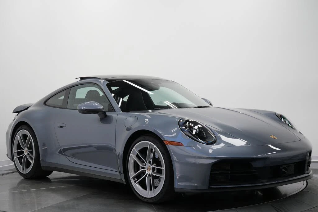 2025 Porsche 992 Carrera - Image 3 of 31