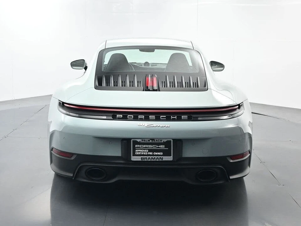 2025 Porsche 992 Carrera - Image 13 of 31