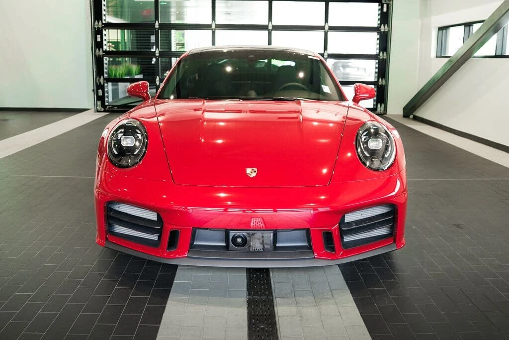 2025 Porsche 992 Carrera - Image 21 of 31