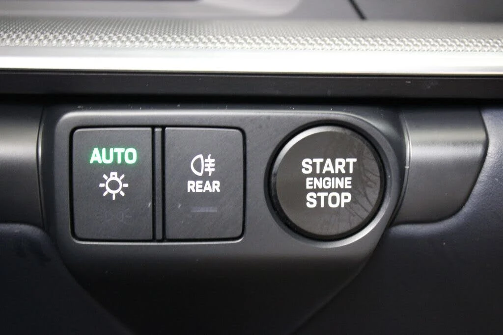 2025 Porsche 992 Carrera - Image 19 of 31