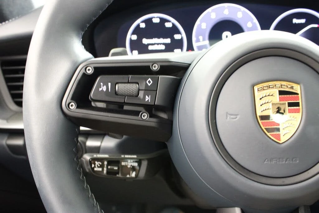 2025 Porsche 992 Carrera - Image 31 of 31