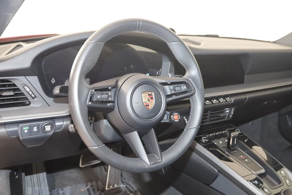 2025 Porsche 992 Carrera - Image 7 of 31
