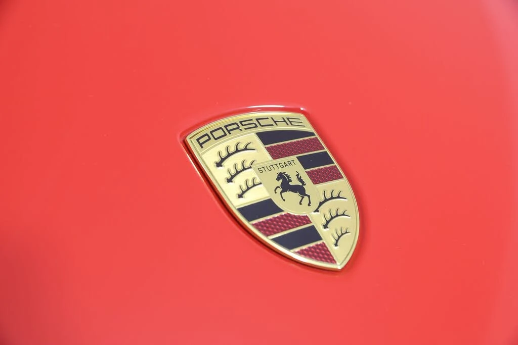 2025 Porsche 992 Carrera - Image 20 of 31