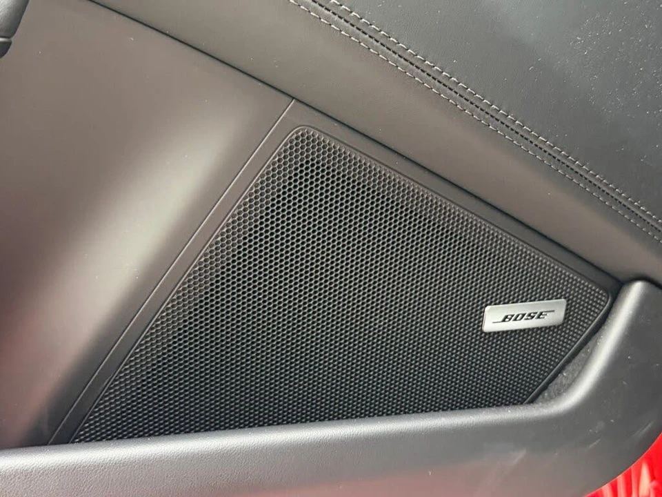 2025 Porsche 992 Carrera - Image 29 of 31