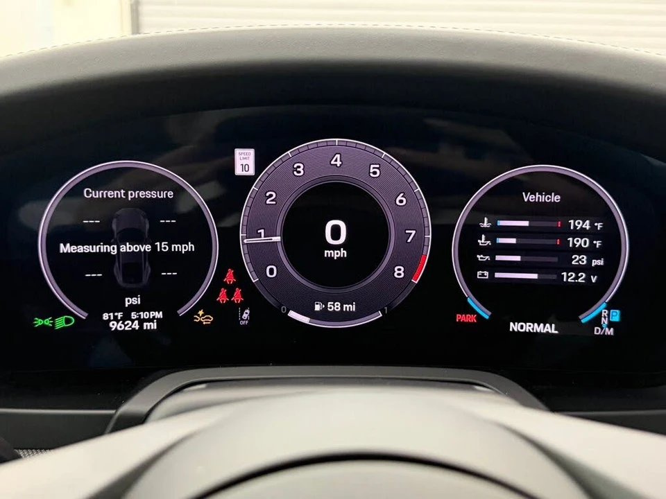 2025 Porsche 992 Carrera - Image 23 of 31