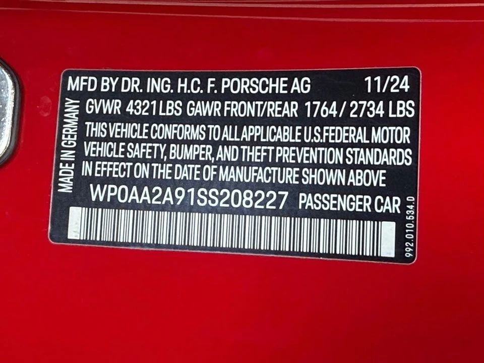 2025 Porsche 992 Carrera - Image 27 of 31