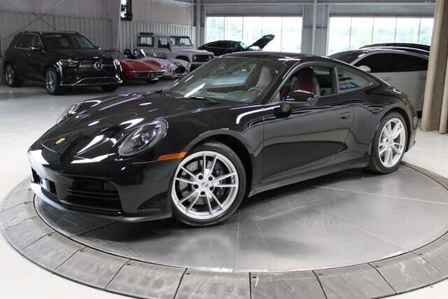 2025 Porsche 992 Carrera - Image 4 of 7